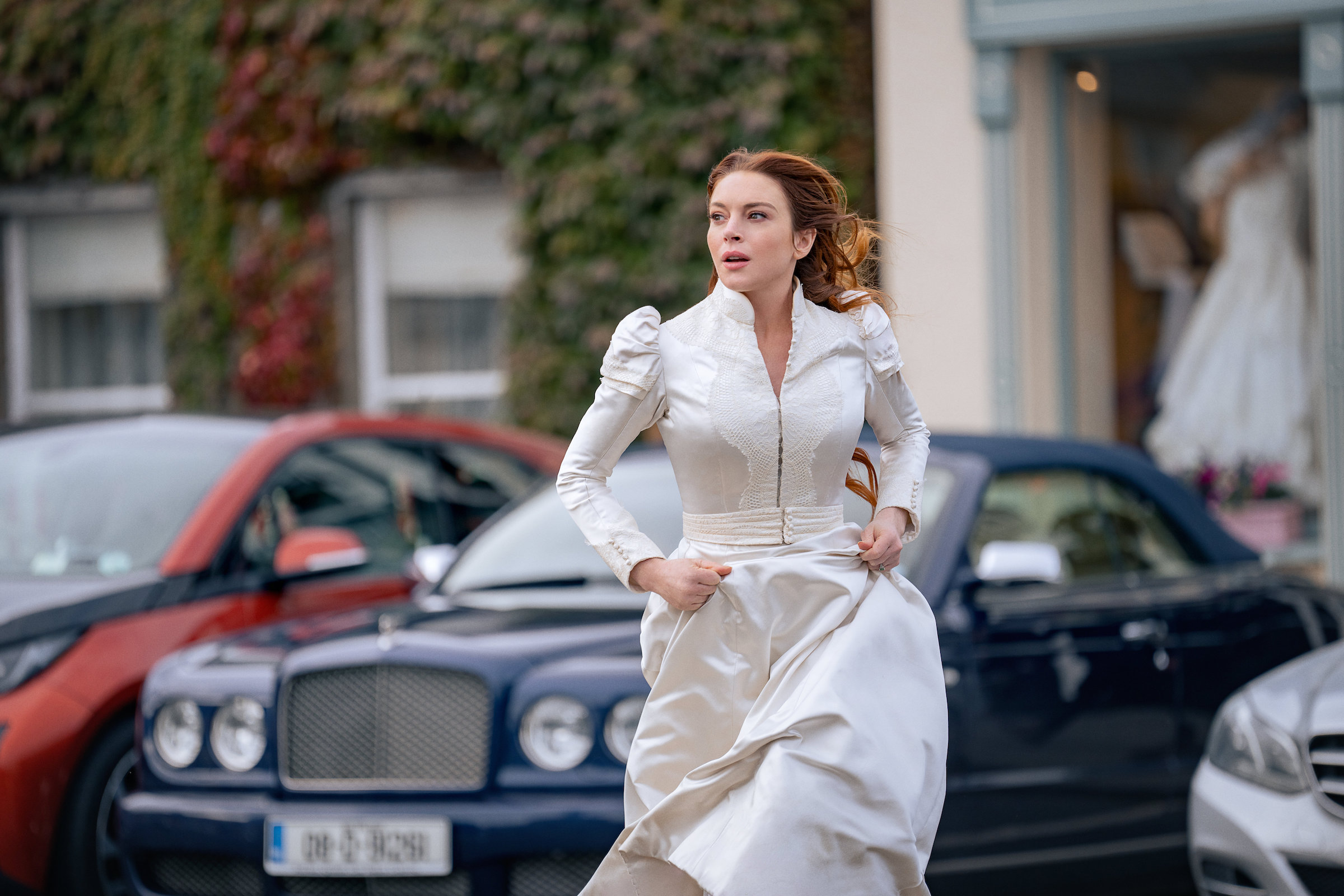 Irish Wish, Lindsay Lohan as Maddie Kelly. Cr. Patrick Redmond / Netflix © 2024