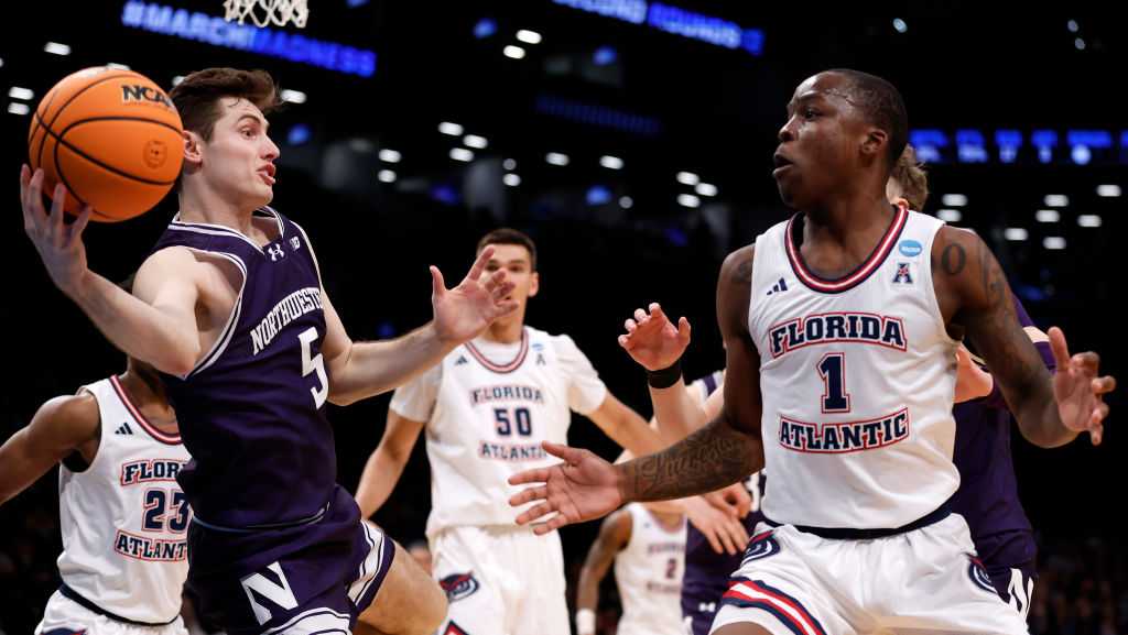 FAU loses to Northwestern in the NCAA men's basketball tournament