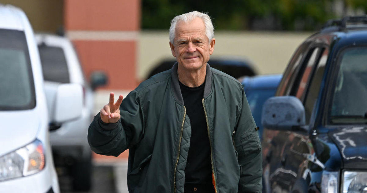 Peter Navarro reports to federal prison to begin serving 4-month sentence