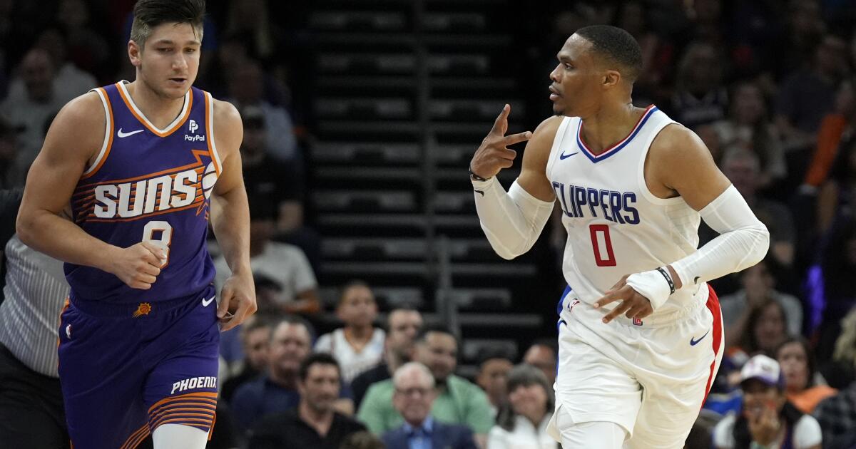 Clippers look ahead to playoffs after win over Suns