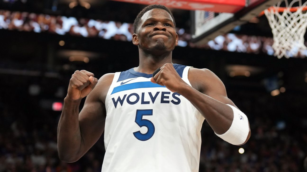 Anthony Edwards puts up 40 as Timberwolves finish sweep of Suns