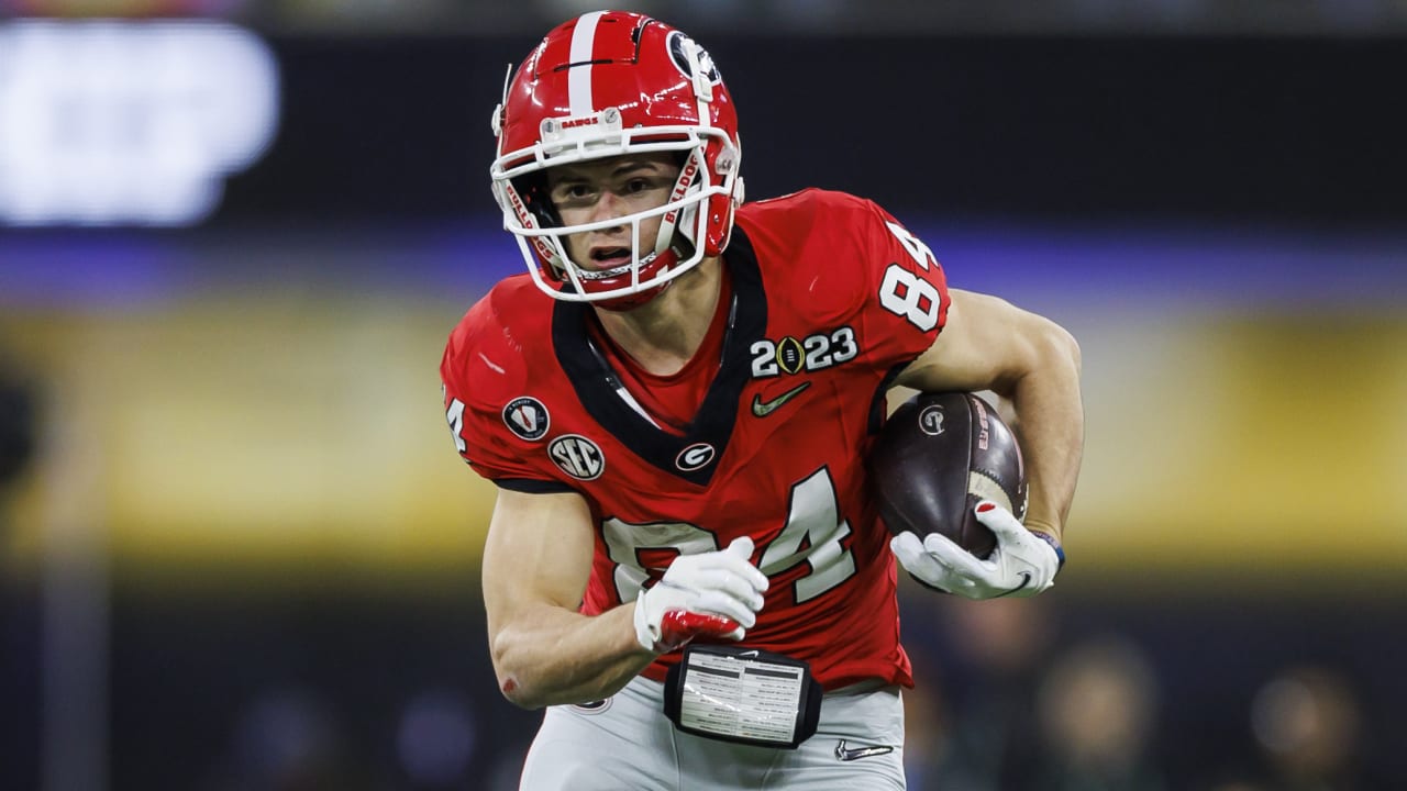 Chargers trade up, select Georgia wide receiver Ladd McConkey with No. 34 pick in 2024 NFL Draft