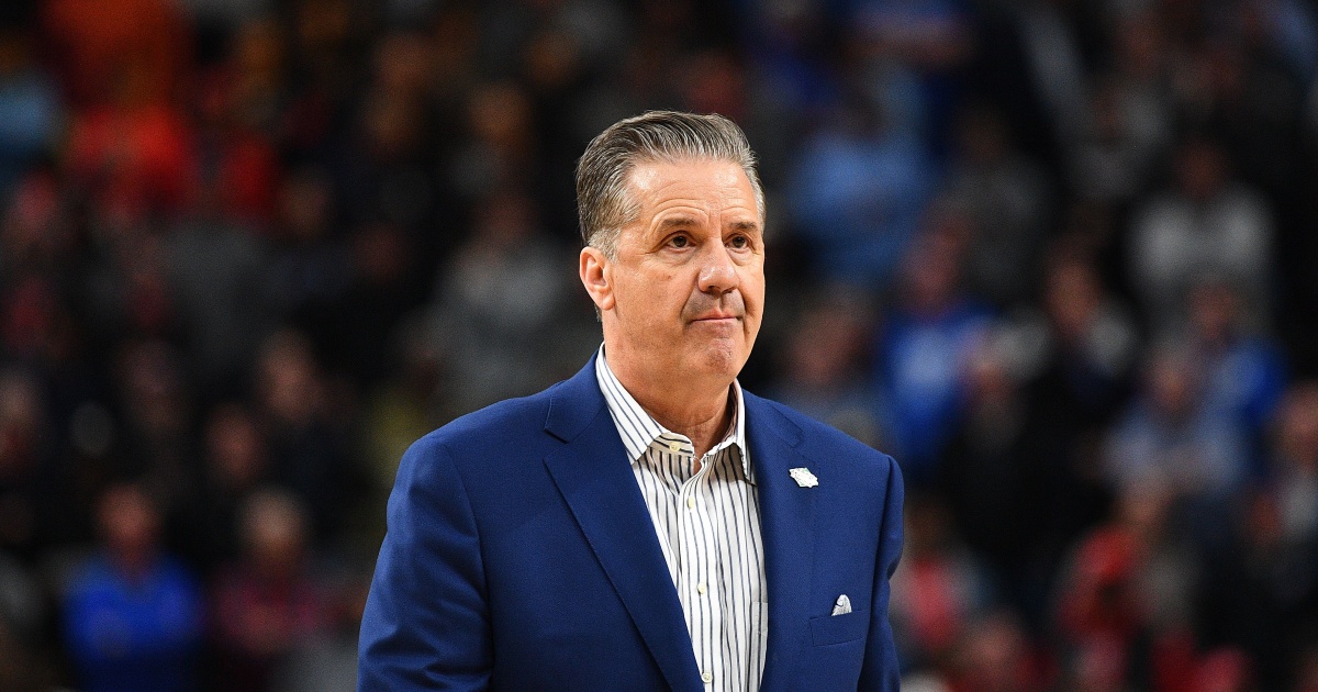 John Calipari finalizing deal to leave Kentucky for Arkansas: reports