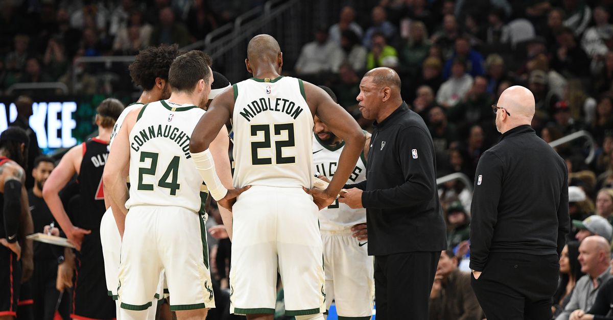 Monday Morning Media Roundup: The Milwaukee Bucks remain inscrutable, and more