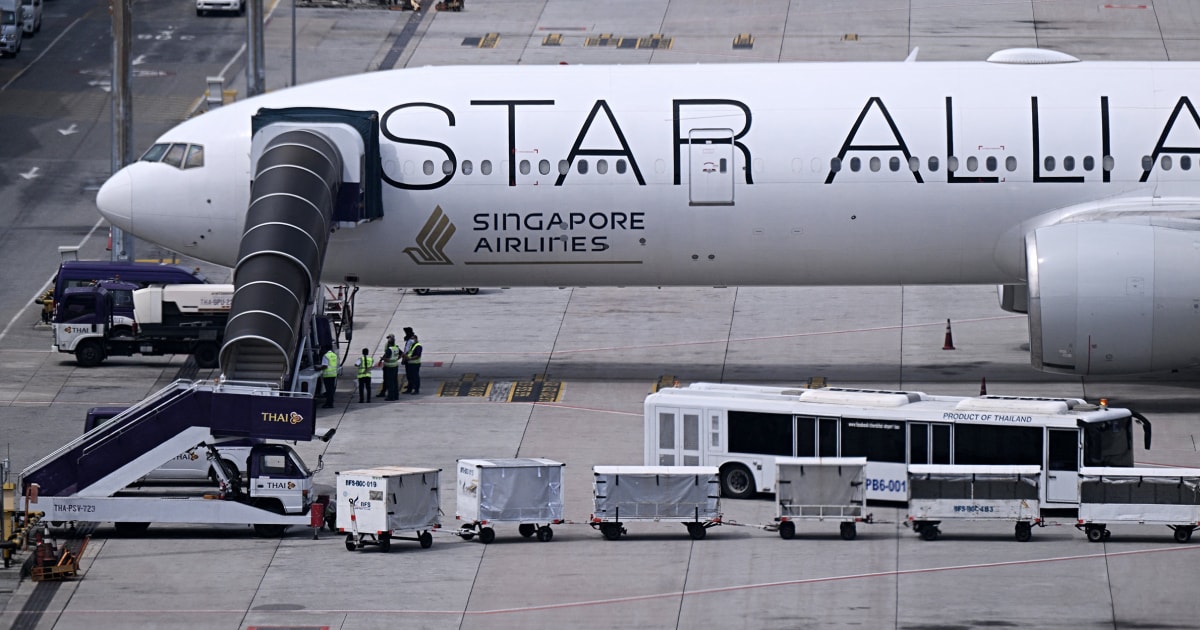 Singapore Airlines turbulence left blood 'everywhere'; 20 remain in ICU