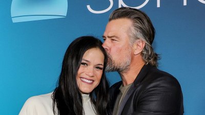 Josh Duhamel s Pregnant Wife Audra Mari Debuts Baby Bump During Red Carpet Date Night 340