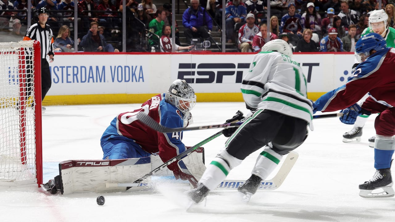 Avalanche ‘looked frozen’ in Game 4 loss to Stars