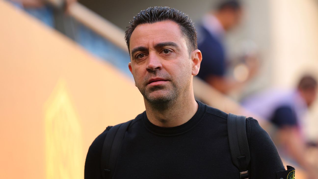 Barcelona debate Xavi's future in chaotic twist - sources