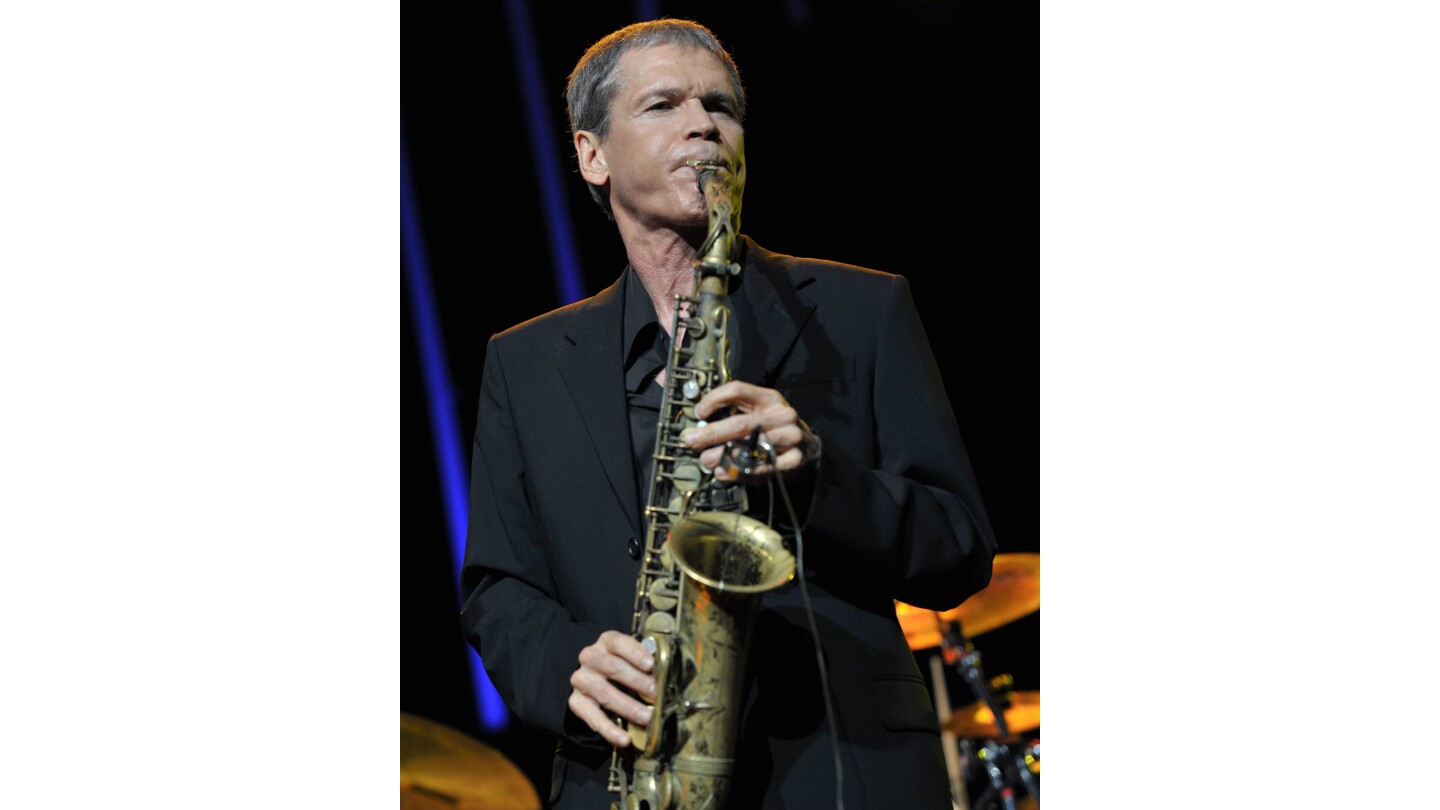 David Sanborn, Grammy-winning saxophonist who played on hundreds of albums, dies at 78