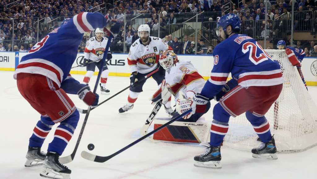 Florida Panthers take Game 1 of series against Rangers