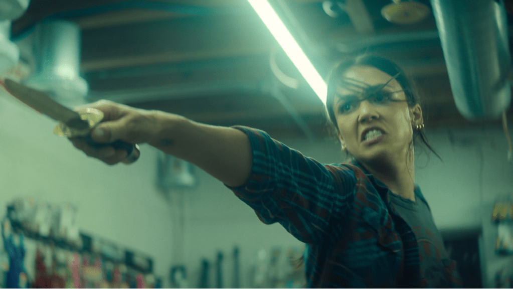 Jessica Alba Seeks Revenge in Netflix Movie