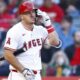 Mike Trout needs knee surgery