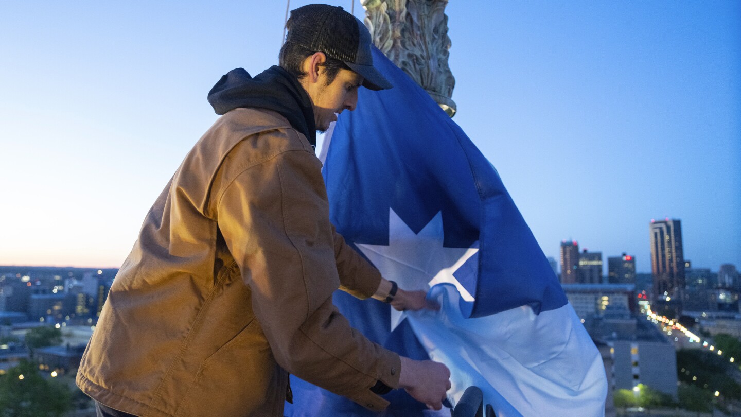 Minnesota unfurls new state flag atop the capitol for the first time Saturday