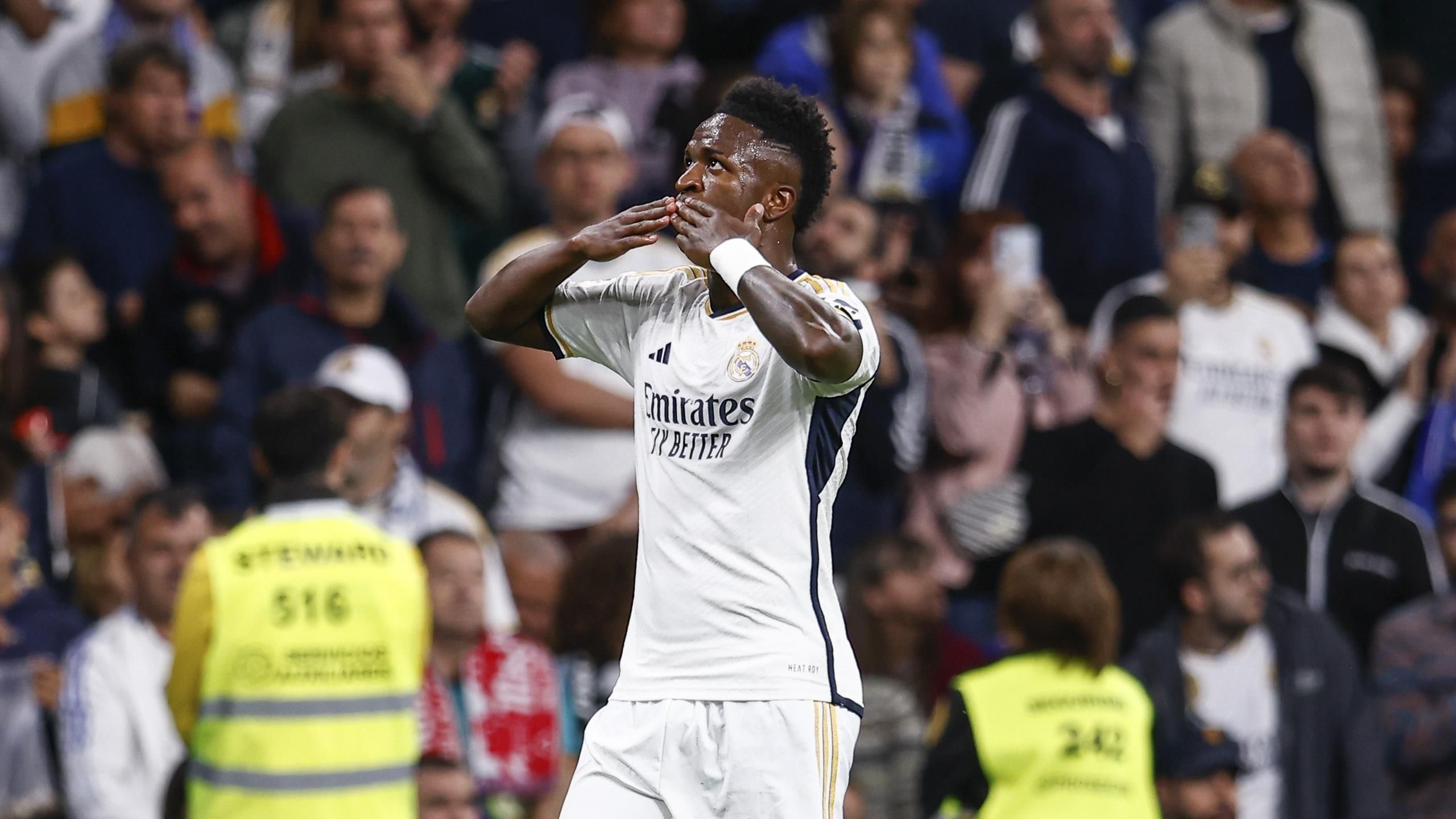 Real Madrid 5-0 Alaves: Vinicius strikes twice, Bellingham on scoresheet as La Liga champions cruise to win