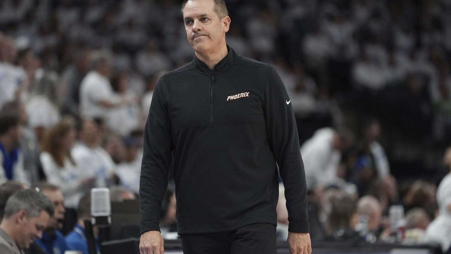 Suns fire coach Frank Vogel after getting swept out of the playoffs in the opening round