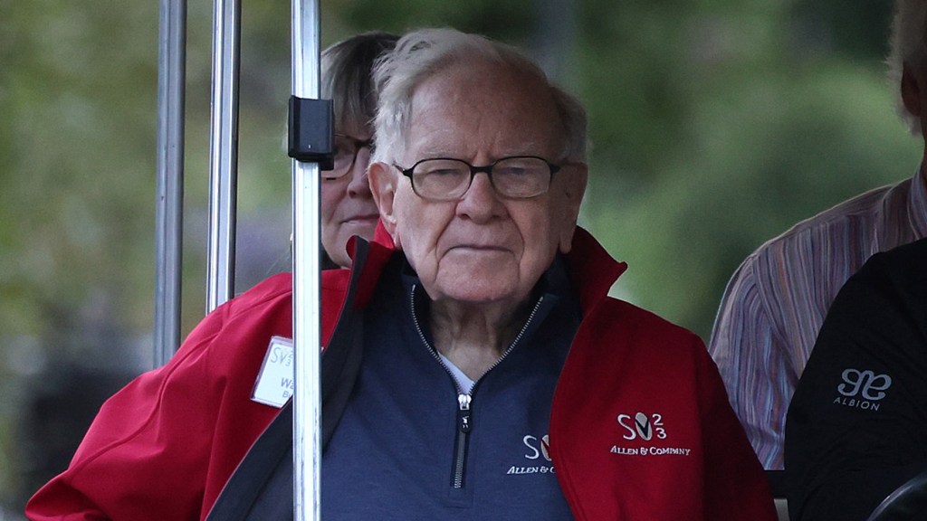 Warren Buffett Sells All Paramount Stock, Takes Huge Loss