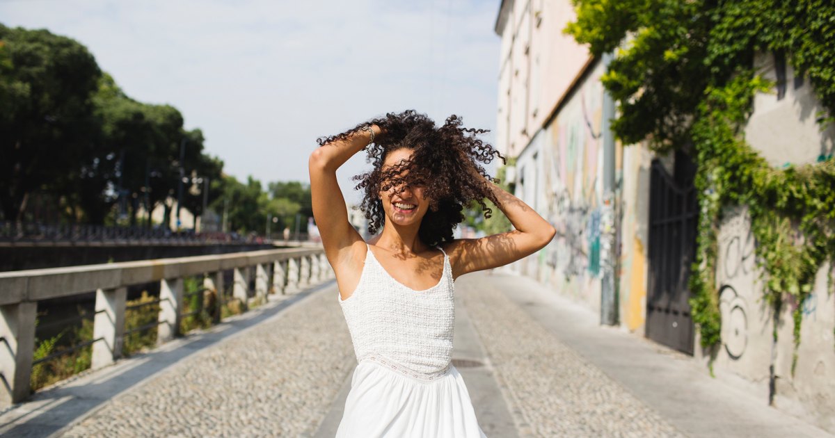 White Dresses for Every Type of Summer Vacation