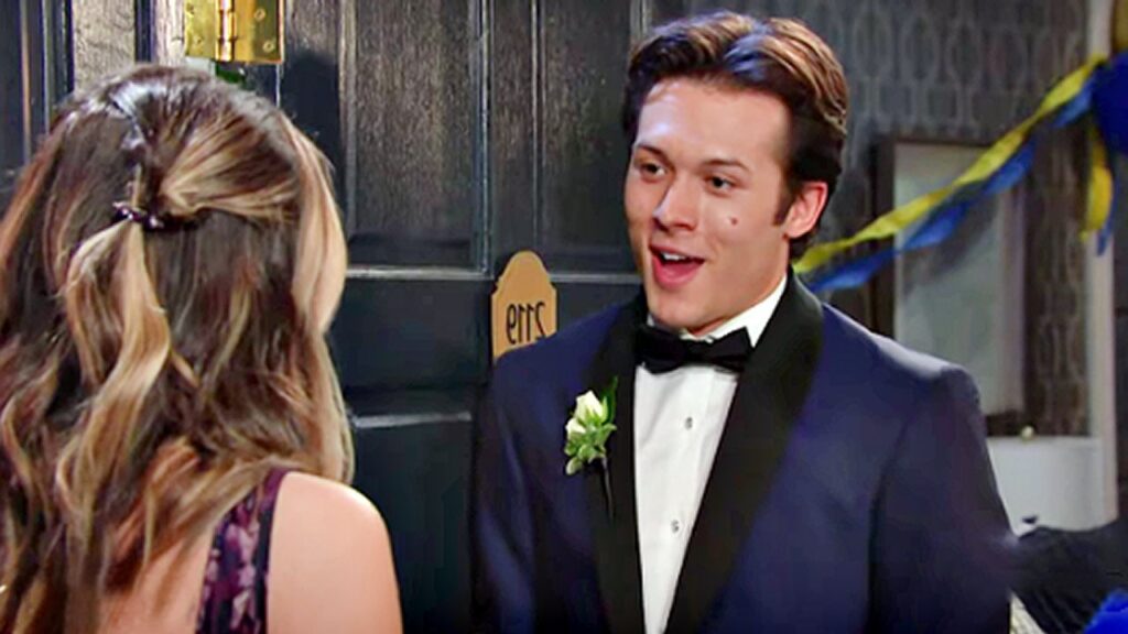 Days of our Lives Spoilers: Holly Jonas (Ashley Puzemis) - Tate Black (Leo Howard)