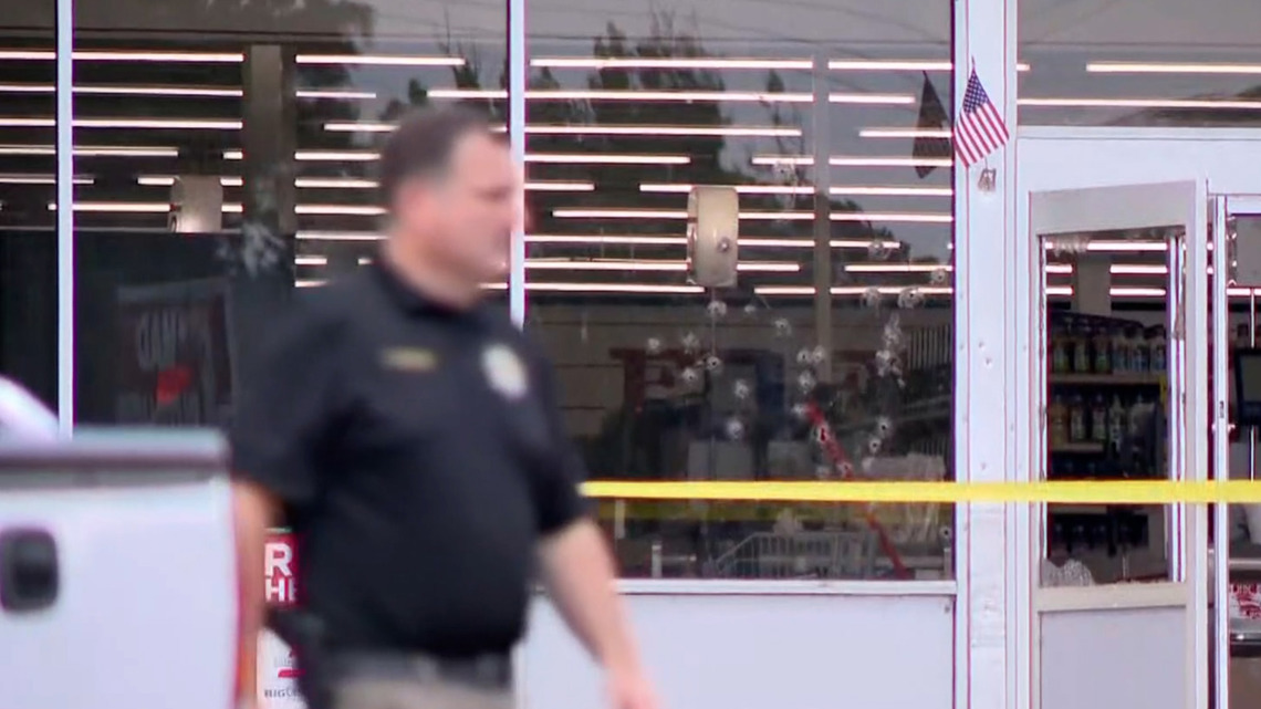 3 dead, 10 injured in mass shooting at Arkansas grocery store