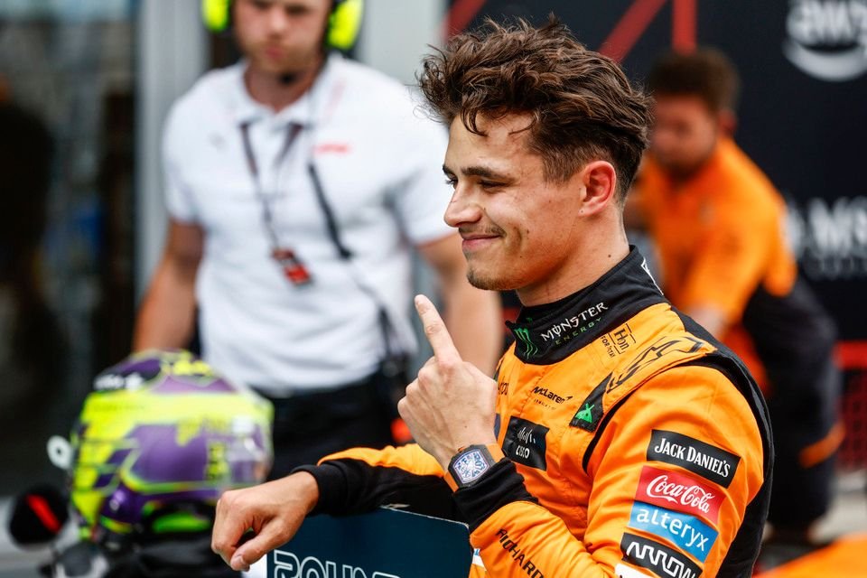 Norris beats Verstappen to pole by 0.020s