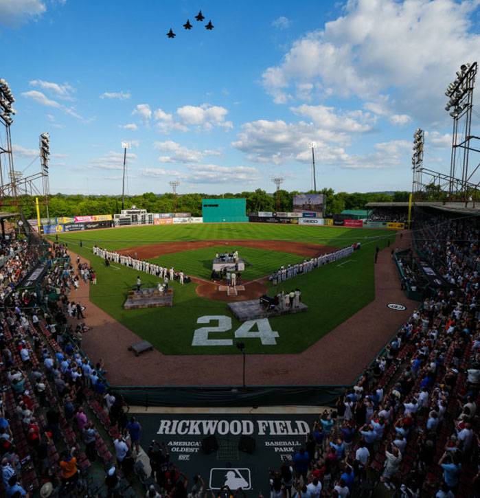 MLB celebrates magical night at Rickwood Field