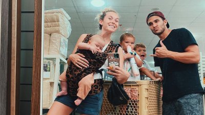 Alexa PenaVega and Carlos PenaVega's Family Photos