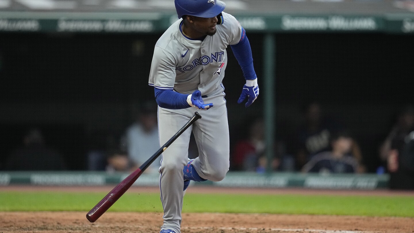 Blue Jays' Orelvis Martínez gets 80-game drug suspension