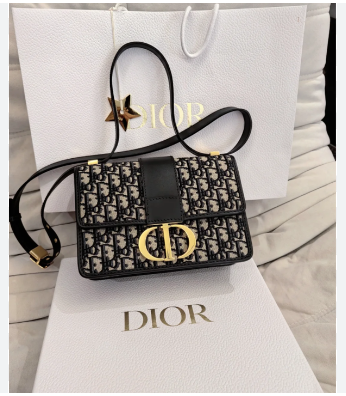 Exploring the World of Replica Christian Dior Bags: Style, Quality, and Craftsmanship 