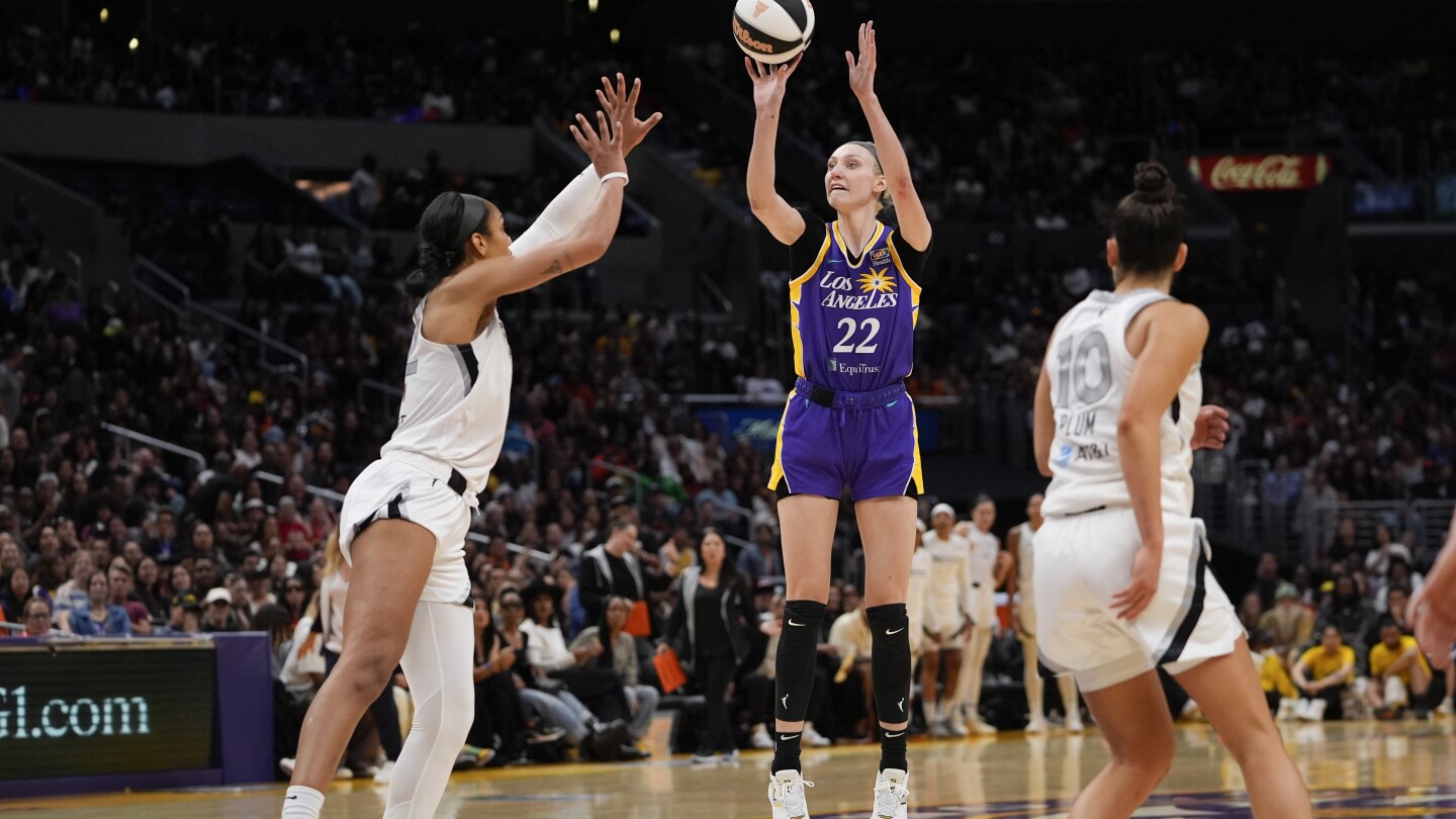 LA Sparks rookie Cameron Brink tears ACL in left knee