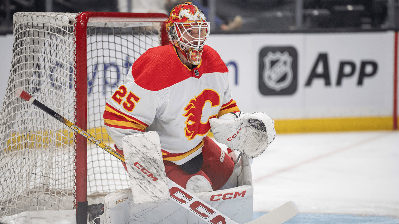 Markstrom traded to Devils by Flames for 1st-round draft pick, Bahl