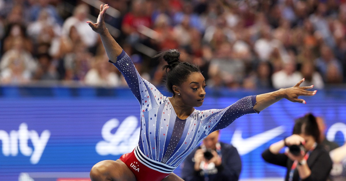 Simone Biles leads Day 1 of the U.S. Olympic gymnastics trials as injuries rock Team USA