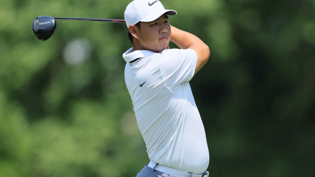 Tom Kim shoots 62 to lead Travelers Championship, Scottie Scheffler 3 back – NBC Connecticut