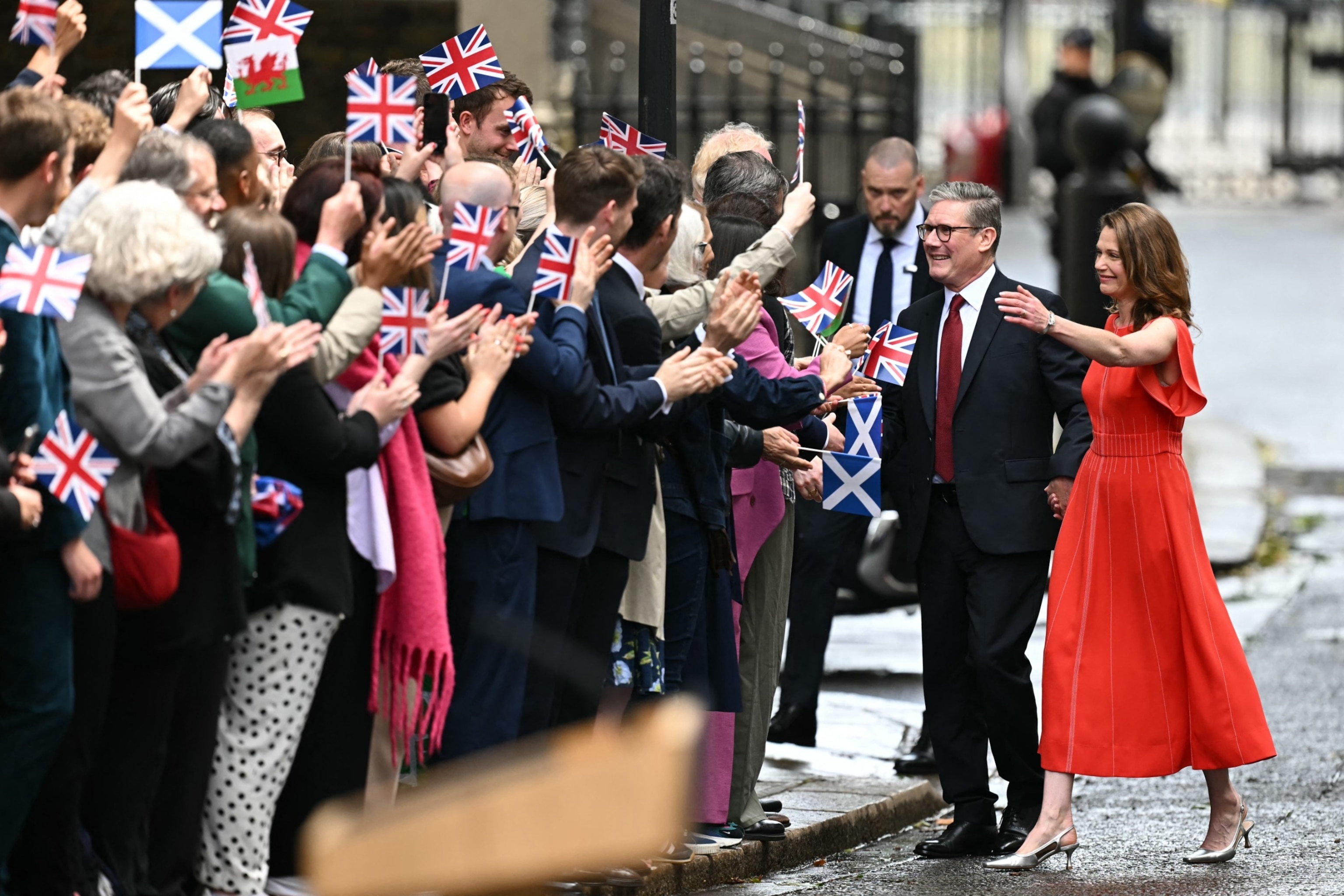 PHOTO: Britain's incoming Prime Minister Keir Starmer and leader of the Labour Party, and his wife Victoria thank members of the party after he addressed the nation following his general election victory, in Downing Street in London, July 5, 2024.