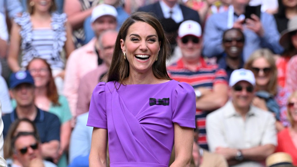 Kate Middleton wearing Safiyaa purple dress at Wimbledon 2024, LONDON, ENGLAND - JULY 14: Catherine Princess of Wales and Princess Charlotte of Wales attend day fourteen of the Wimbledon Tennis Championships at the All England Lawn Tennis and Croquet Club on July 14, 2024 in London, England. (Photo by Karwai Tang/WireImage) kate middleton LONDON, ENGLAND - JULY 14: Catherine Princess of Wales on court to present the trophy to the winner of the men's final on day fourteen of the Wimbledon Tennis Championships at the All England Lawn Tennis and Croquet Club on July 14, 2024 in London, England. (Photo by Karwai Tang/WireImage)