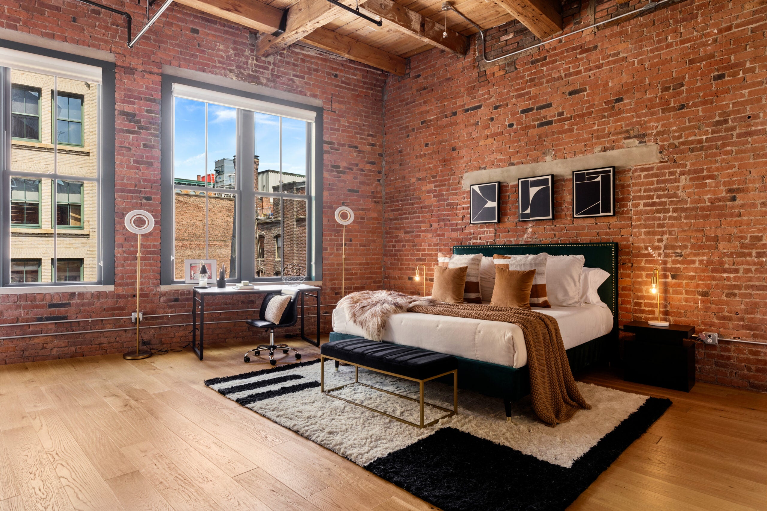 jaylen-brown-boston-penthouse-bedroom