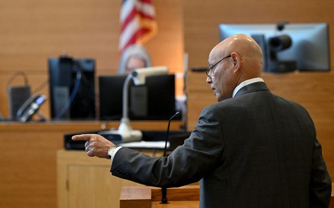 Ashley Benefield’s attorney Neil Taylor in the courtroom as his client appears before potential jurors in the voir dire portion of her trial for the second-degree murder of her estranged husband in 2020 at the Manatee County Judicial Center, July 22, 2024.