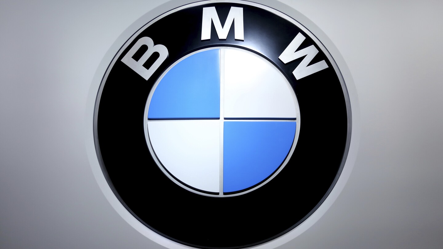 BMW recalling more than 390,000 vehicles due to airbag inflator issue