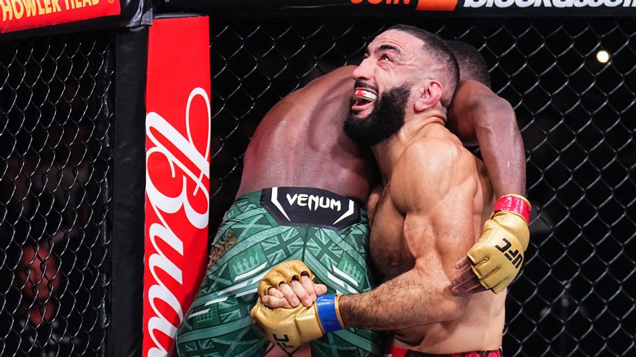 Belal Muhammad wrestles away Leon Edwards' crown at UFC 304