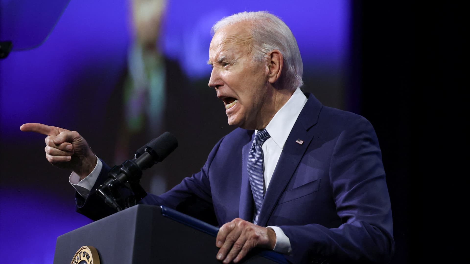 Biden won't drop out, campaign insists in new memo