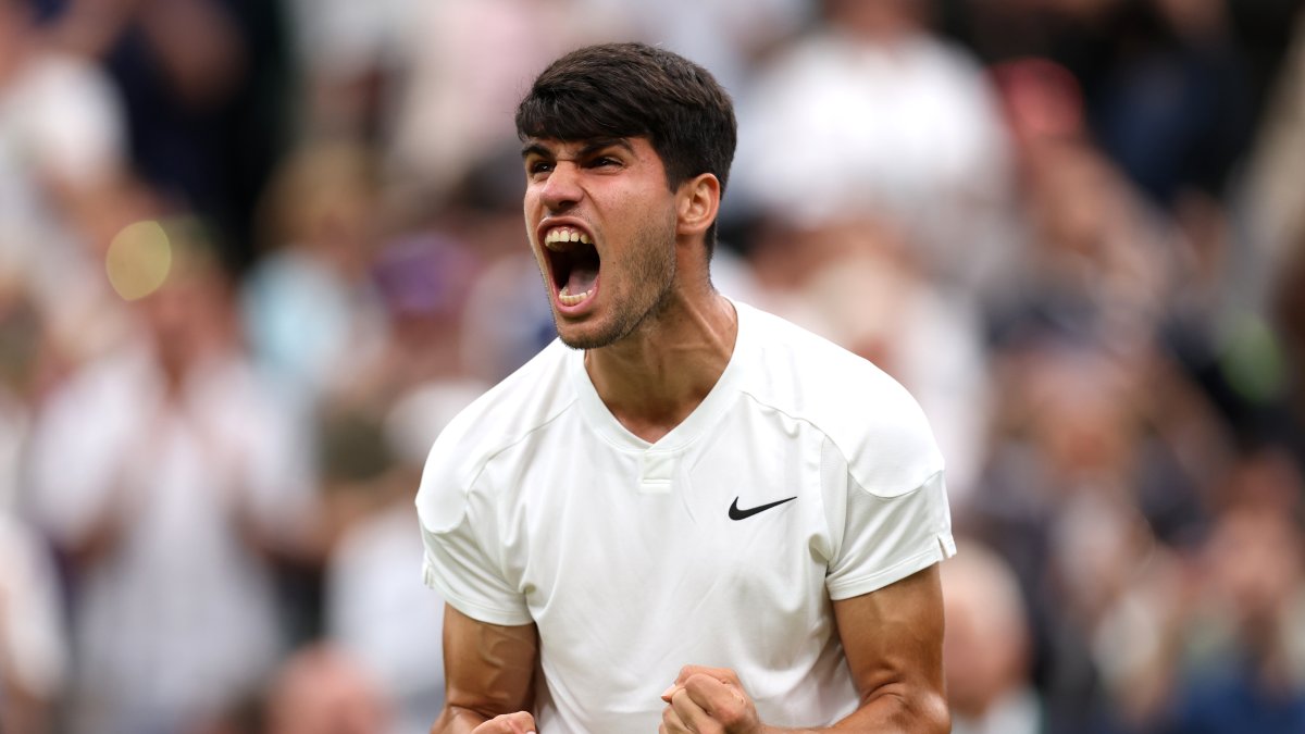 Carlos Alcaraz edges American Frances Tiafoe in Wimbledon third round – NBC4 Washington