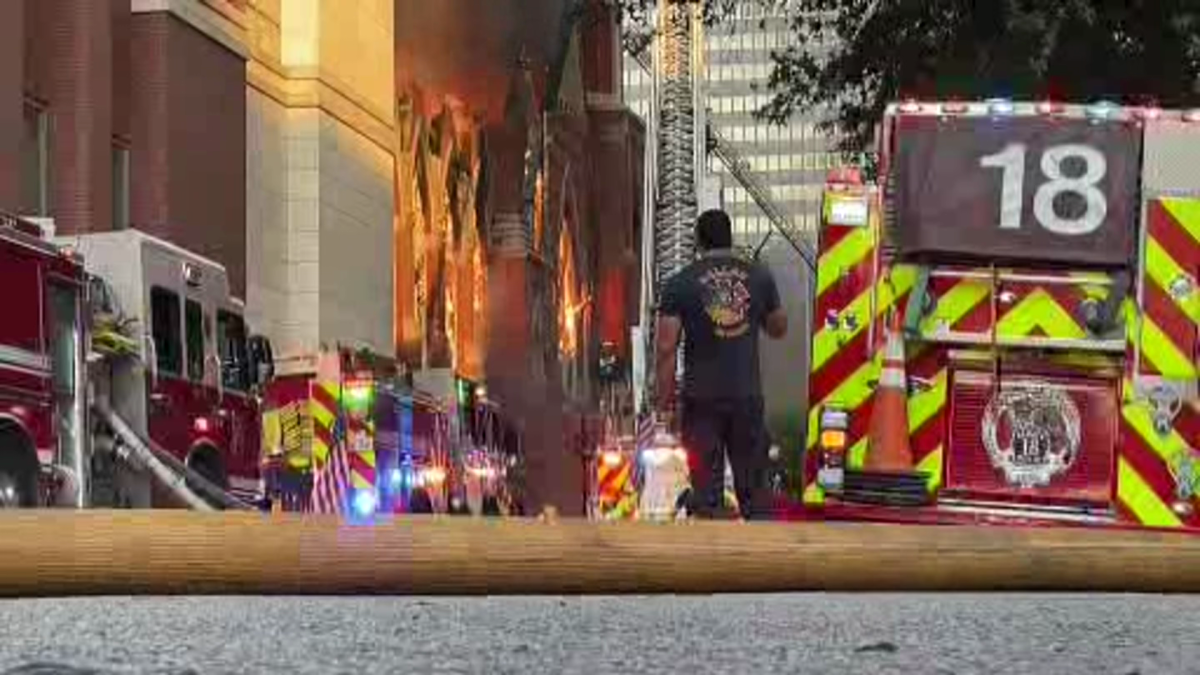 Crews battled fire at First Baptist Dallas secondary chapel – NBC 5 Dallas-Fort Worth