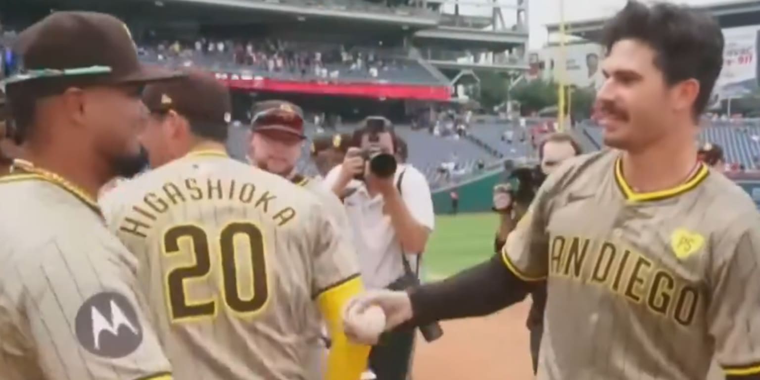 Dylan Cease shares no-hitter moment with Luis Arraez