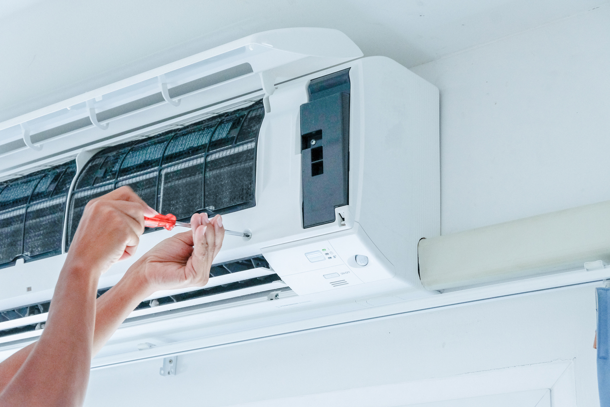 Ensuring Comfort: Emergency AC Service for Immediate Relief