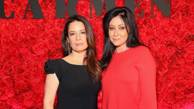 Feature Shannen Doherty and Holly Marie Combs Sweetest Friendship Moments