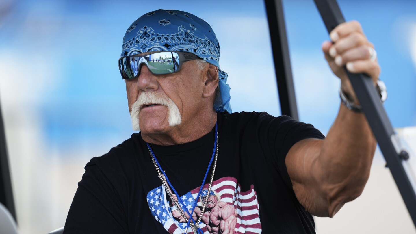 Hulk Hogan visits Detroit Lions camp, says coach Dan Campbell missed his calling as a wrestler