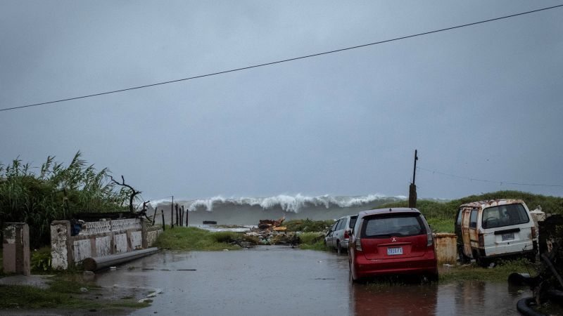 Live updates: Hurricane Beryl brings powerful winds and torrential rains to Caribbean