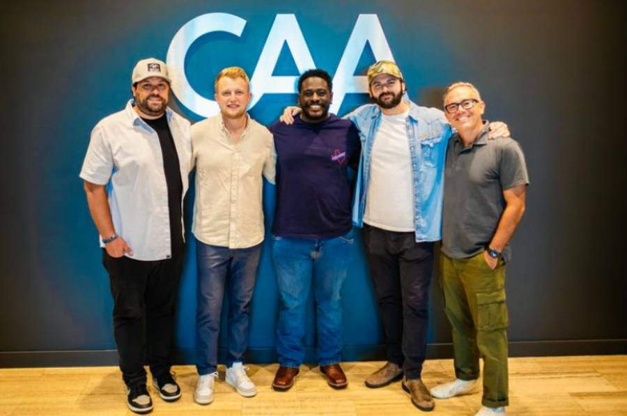 Rising Country Music Singer/Songwriters Kashus Culpepper And Tyler Braden Sign With CAA