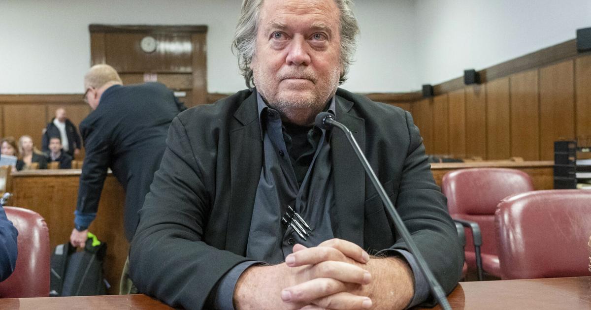 Steve Bannon, exaliado de Trump, llega a prisión para cumplir sentencia por desacato | Noticias