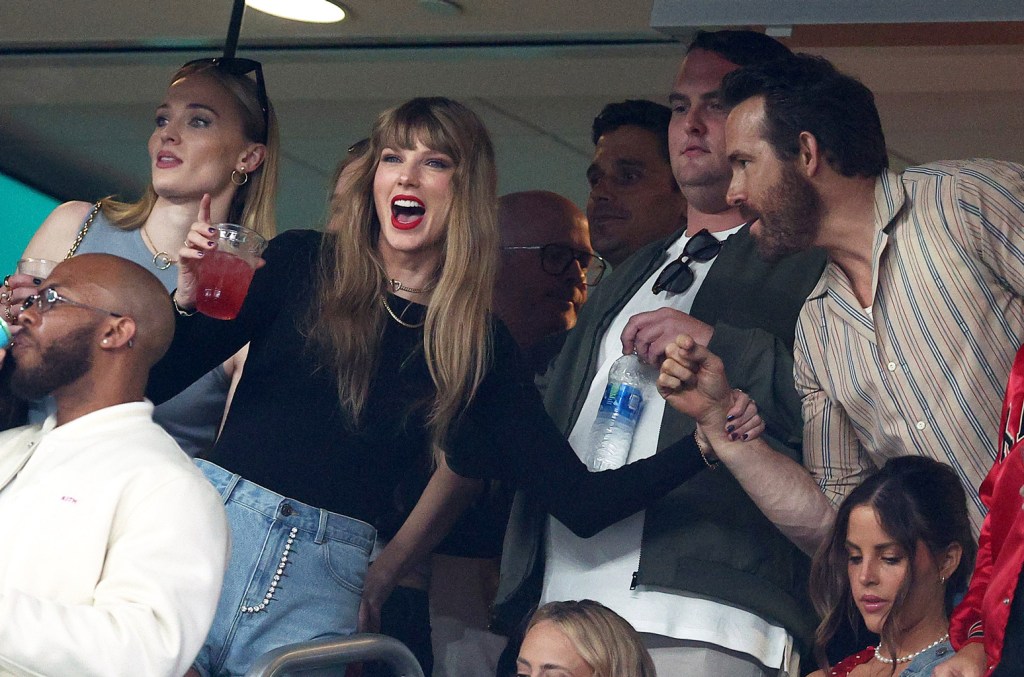 Taylor Swift Jokes Ryan Reynolds Is Her 'Godkids' Sperm Donor'