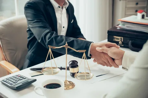 lawyer in Dubai